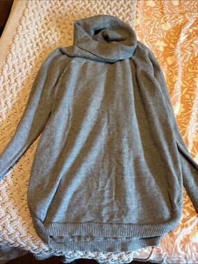 croft & barrow women’s Charcoal Turtleneck Sweater